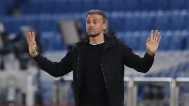 برشلونة يهدد استمرار إنريكي في تدريب باريس سان جيرمان