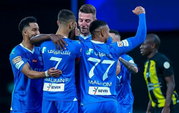 القنوات الناقلة لمباراة الهلال والإتحاد اليوم