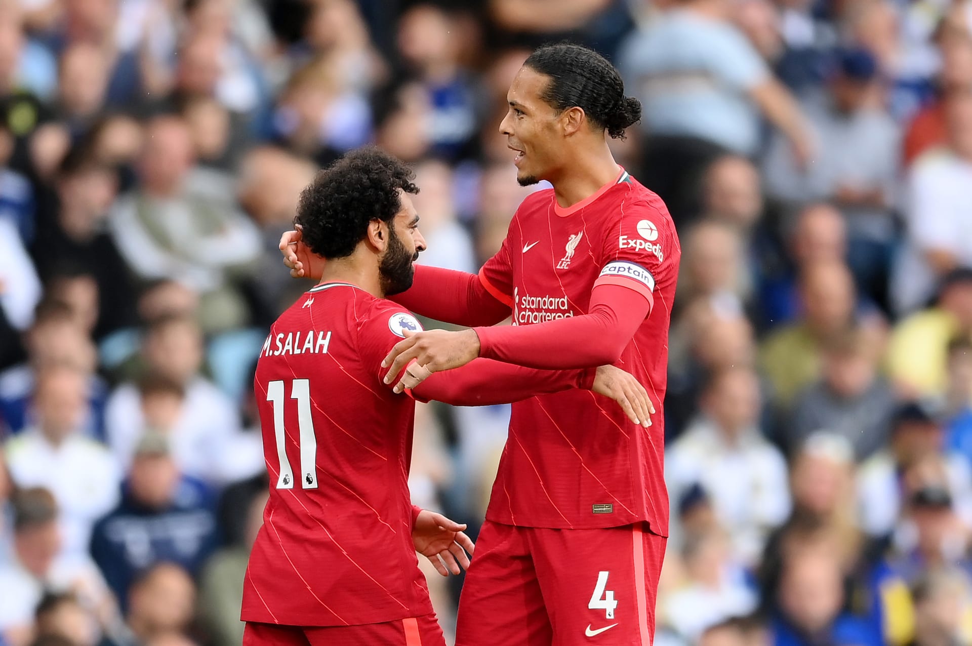 محمد صلاح وفان دايك على رادار الدوري السعودي