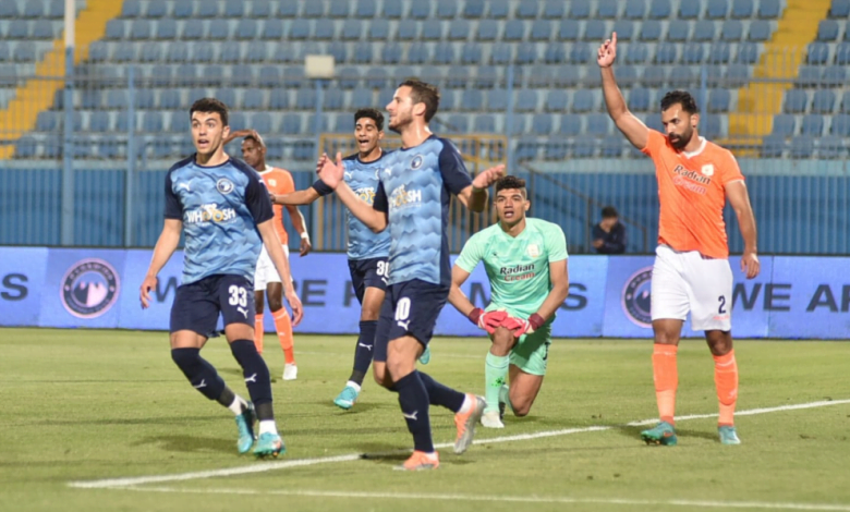 معلق مباراة بيراميدز وفاركو