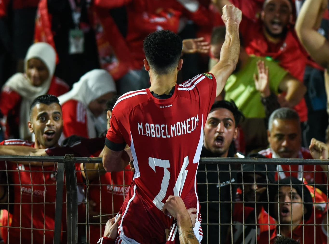 نجم الزمالك يهاجم محمد عبدالمنعم بسبب احتفاله في مباراة الأهلي ومازيمبي