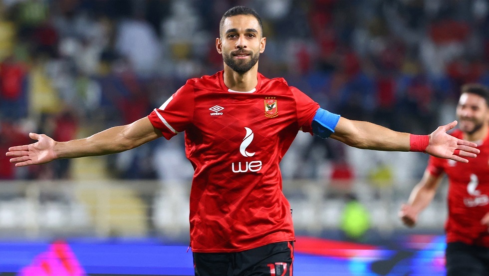 بيراميدز يصدم الأهلي ويغري عمرو السولية براتب سنوي خيالي