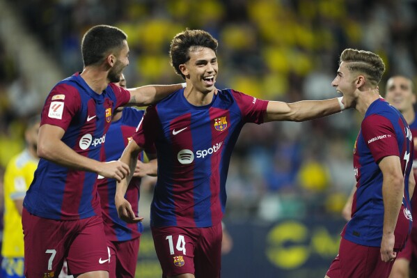 تشكيل برشلونة المتوقع أمام ريال مدريد