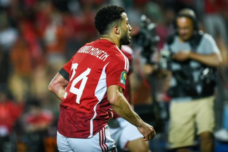 نجم الزمالك يسخر من محمد عبدالمنعم مدافع الأهلي