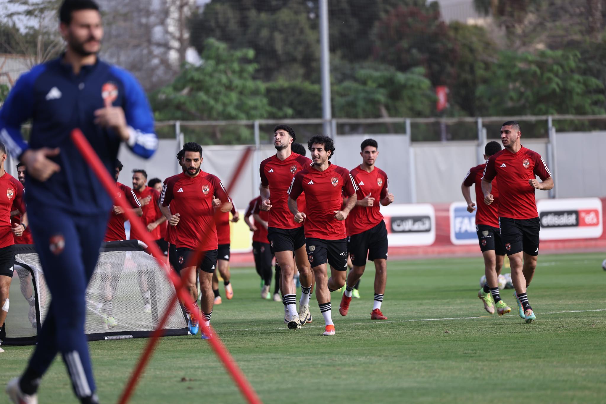 قائمة الأهلي لمواجهة مازيمبي قد تشهد انضمام لاعب غير مقيد إفريقياً
