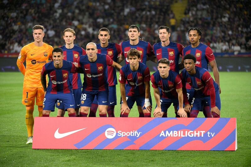 قائمة برشلونة لمواجهة ريال سوسيداد في الدوري الإسباني.. ظهور ليفاندوفيسكي وفيليكس واستبعاد نجم الوسط
