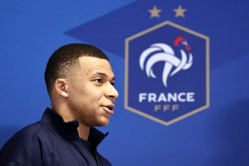 قائمة منتخب فرنسا النهائية لبطولة يورو 2024