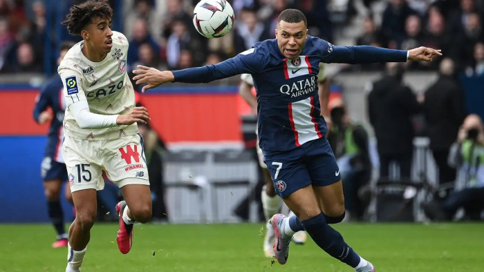 مانشستر يونايتد قد يحرم ريال مدريد من التعاقد مع "جوهرة" الدوري الفرنسي